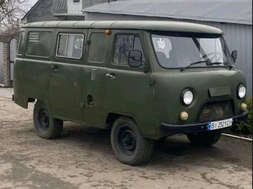 Авто УАЗ 3741 1992 № 8276416