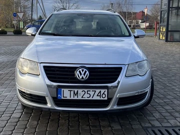 Авто Volkswagen Passat Variant 2006 № 8276431