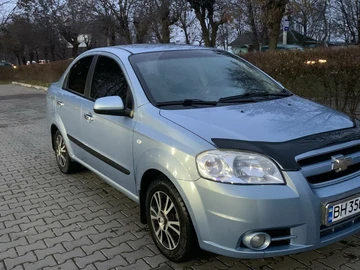 Авто Chevrolet Aveo 2008 № 8276436