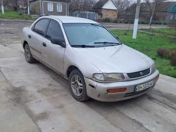 Авто Mazda 323 1995 № 8276473
