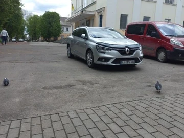 Авто Renault 4 2016 № 8276555