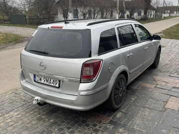 Авто Opel Astra 2005 № 8276678