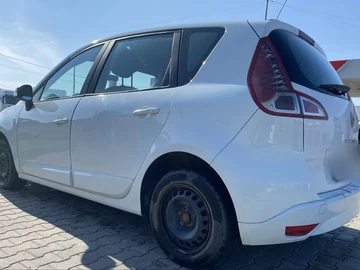 Авто Renault Scenic 2010 № 8276753