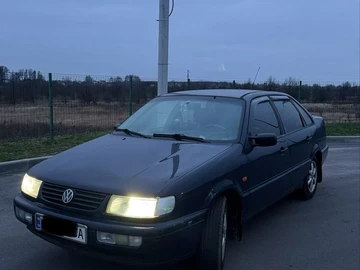 Авто Volkswagen Passat Sedan 1996 № 8276893