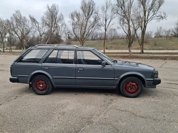 Авто Nissan Bluebird 1986 № 8276964