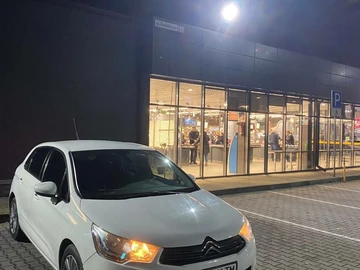 Авто Citroen C4 2012 № 8277136