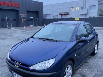 Авто Peugeot 206 2001 № 8277200