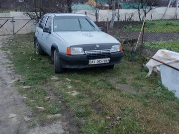 Авто Opel Kadett 1988 № 8277203