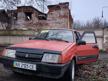 Авто ВАЗ 21099 1991 № 8277267