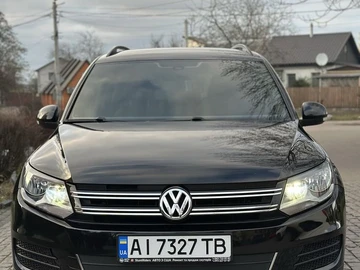 Авто Volkswagen Tiguan 2017 № 8277450