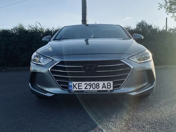 Авто Hyundai Elantra 2018 № 8277471