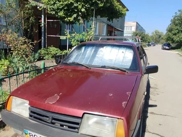 Авто ВАЗ 2109 1995 № 8277500