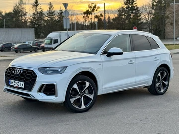 Авто Audi Q5 2023 № 8277518