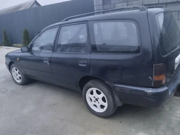 Авто Nissan Sunny 1992 № 8277552