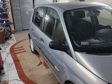 Авто Renault Scenic 2004 № 8277627
