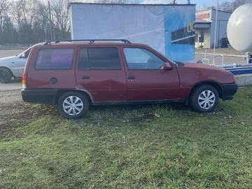 Авто Opel Kadett 1991 № 8277637