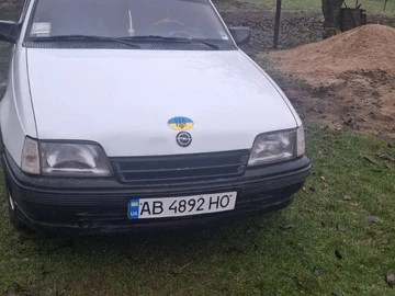 Авто Opel Kadett 1989 № 8277644