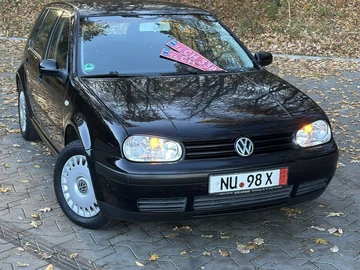 Авто Volkswagen Golf 2002 № 8277651