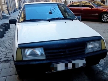 Авто ВАЗ 2109 1997 № 8277738