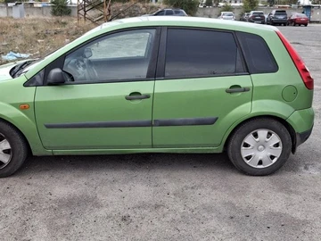 Авто Ford Fiesta 2006 № 8277745