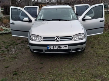 Авто Volkswagen Golf 1998 № 8277842