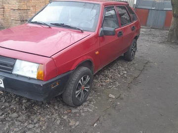 Авто ВАЗ 2109 1992 № 8277854