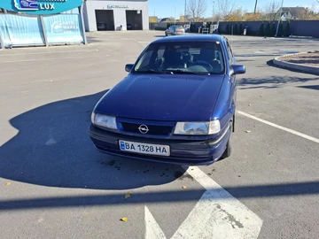 Авто Opel Vectra 1995 № 8277868
