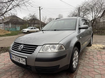 Авто Volkswagen Passat Variant 2001 № 8277881