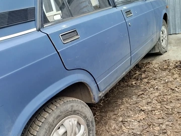 Авто ВАЗ 2107 1989 № 8278034