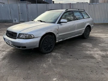 Авто Audi A4 1998 № 8278040