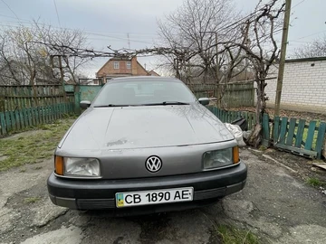 Авто Volkswagen Passat Sedan 1991 № 8278190