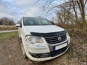 Авто Volkswagen Touran 2008 № 8278306