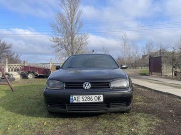 Авто Volkswagen Golf 2001 № 8278345
