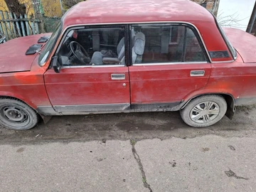Авто ВАЗ 2107 1987 № 8278621