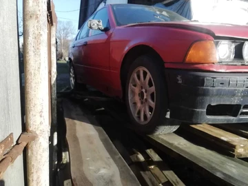 Авто BMW 3 Серия 1992 № 8278669
