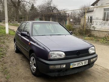 Авто Volkswagen Golf 1993 № 8278694