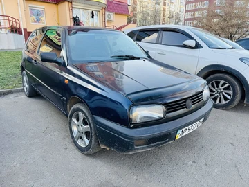 Авто Volkswagen Golf 1994 № 8278703