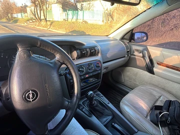 Авто Opel Omega 1994 № 8278937