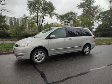 Авто Toyota Sienna 2007 № 8278969