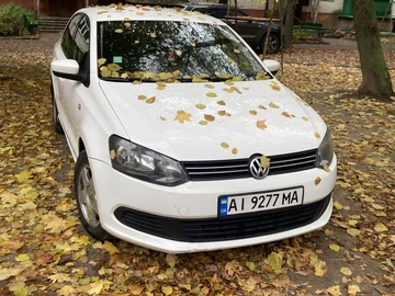 Авто Volkswagen Polo 2011 № 8279037