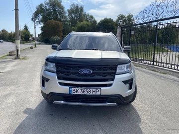 Авто Ford Explorer 2018 № 8279048