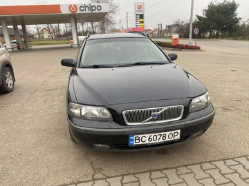 Авто Volvo V70 2002 № 8279063