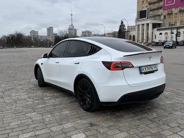 Авто Tesla Roadster 2021 № 8279193