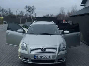 Авто Toyota Avensis 2003 № 8279261
