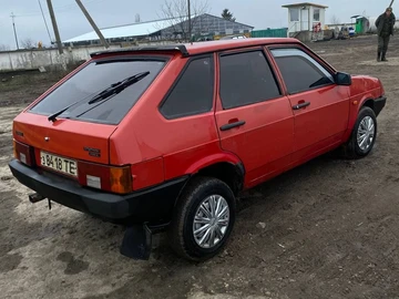 Авто ВАЗ 2109 1992 № 8279302