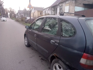 Авто Renault Scenic 2000 № 8279370