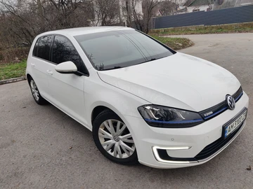 Авто Volkswagen Golf 2015 № 8279765