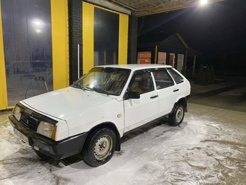 Авто ВАЗ 2109 1989 № 8279924