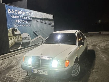 Авто Mercedes E Серия 1985 № 8279935