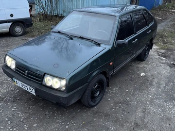 Авто ВАЗ 2109 1998 № 8279944